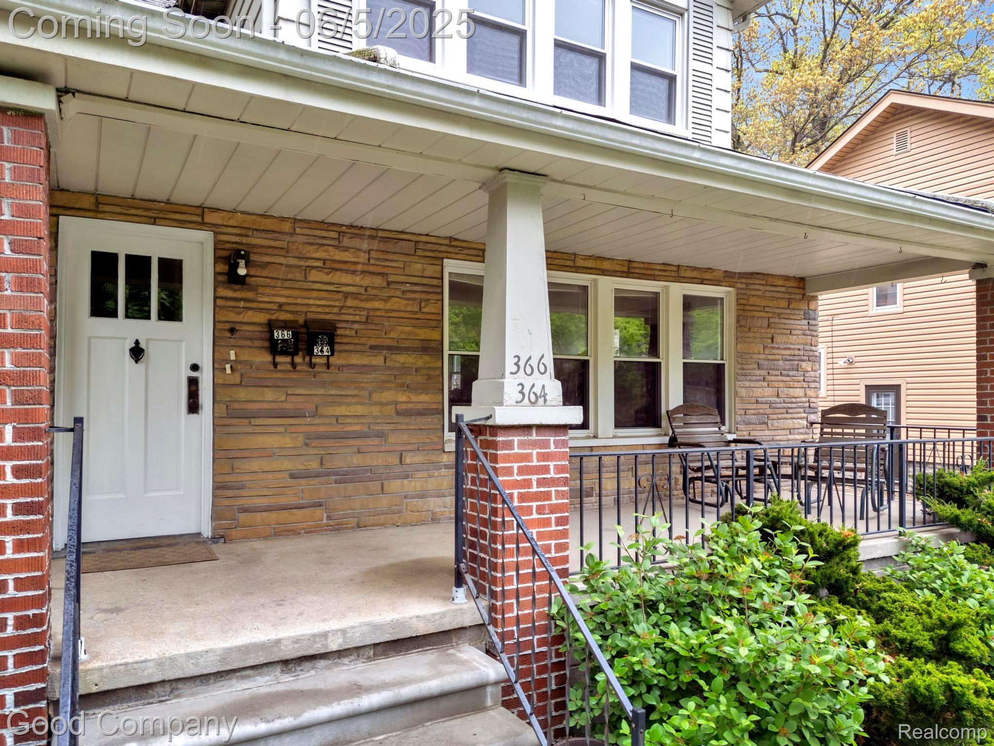 364 W CAMBOURNE Street
