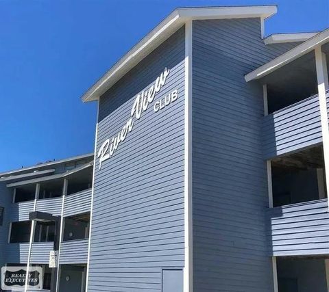 31705 S River Road Harrison Charter Township MI 48045