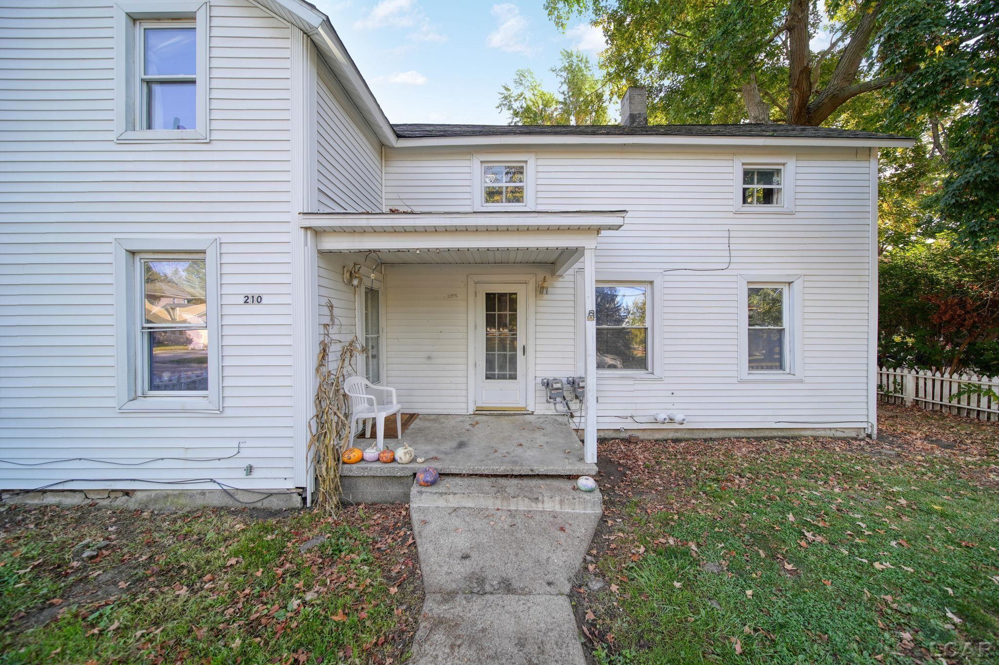 210 S Ottawa Street