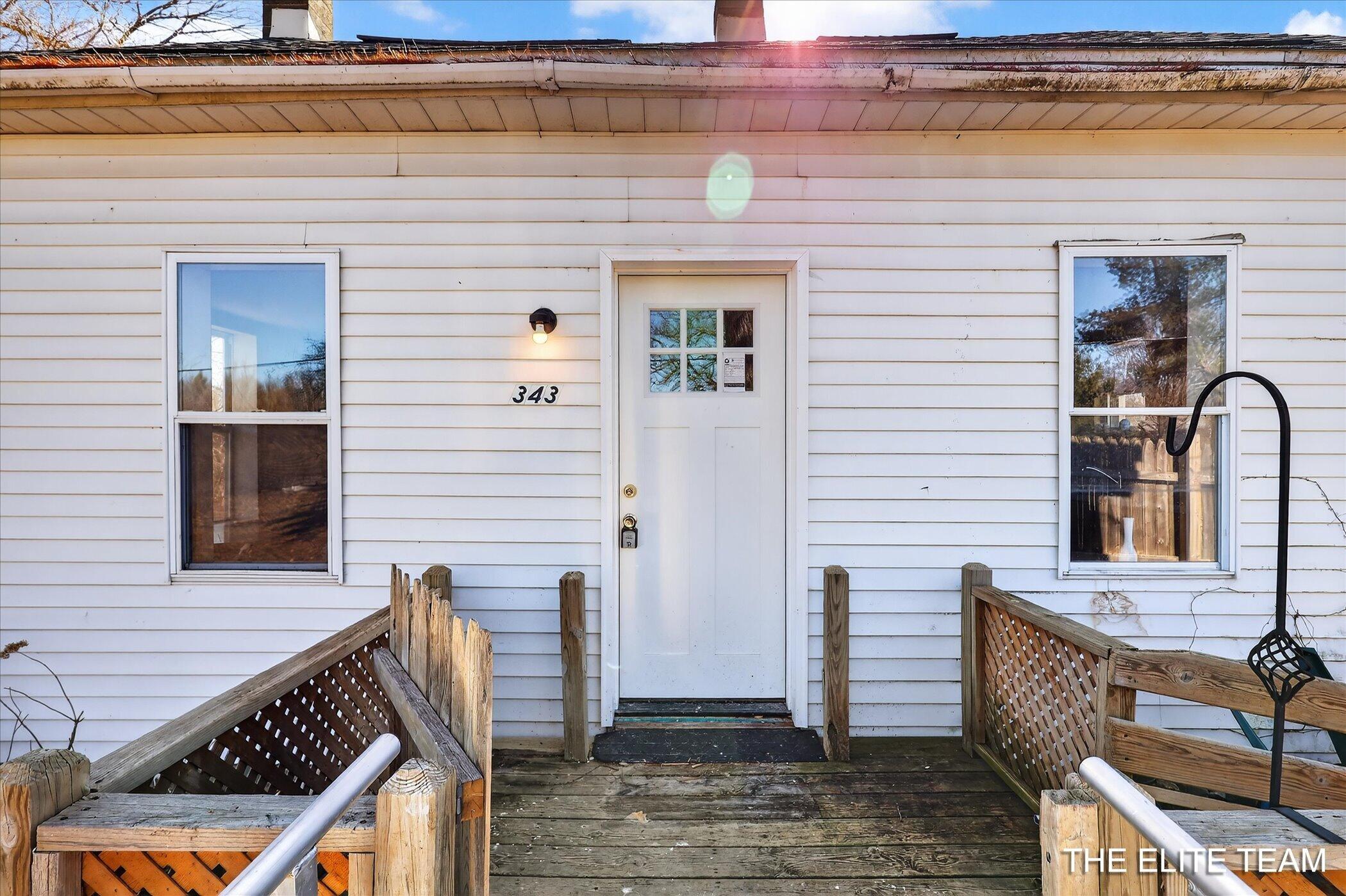 343 W Long Lake Road