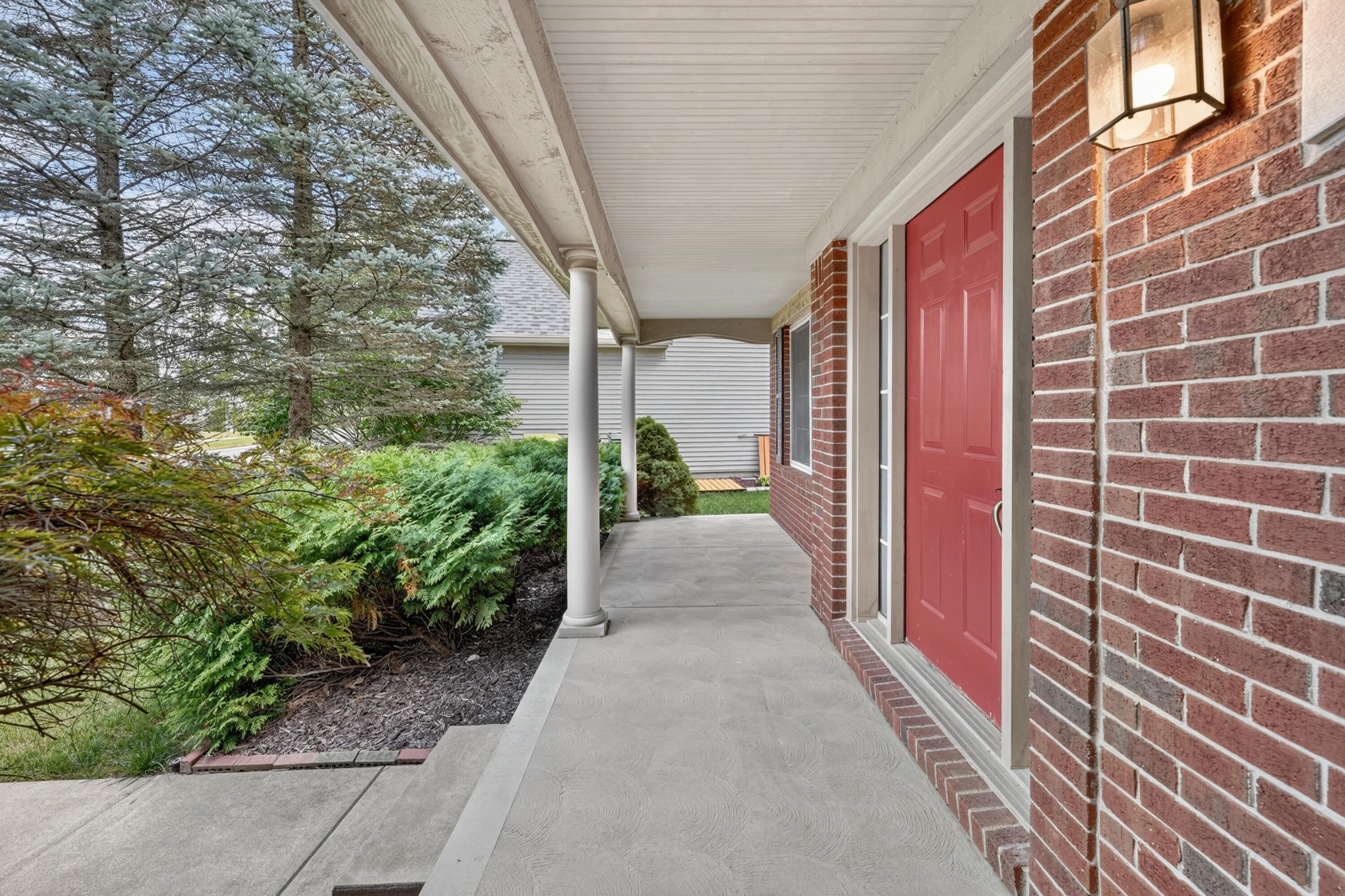 392 Sedgewood Lane