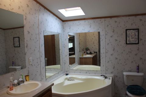 Tiny photo for 3101 Kay E Lane, Foster Township, MI 48661 (MLS # 77080066581)