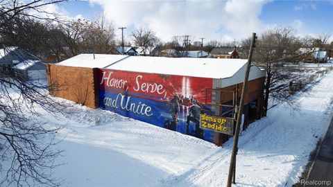 1545 M L King Avenue Flint City MI 48503