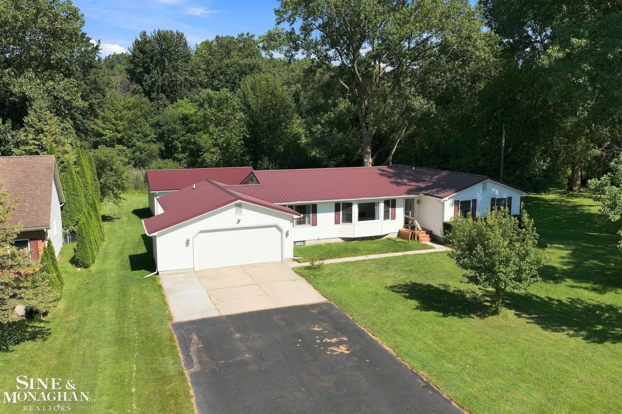 3560 Strawberry Lane