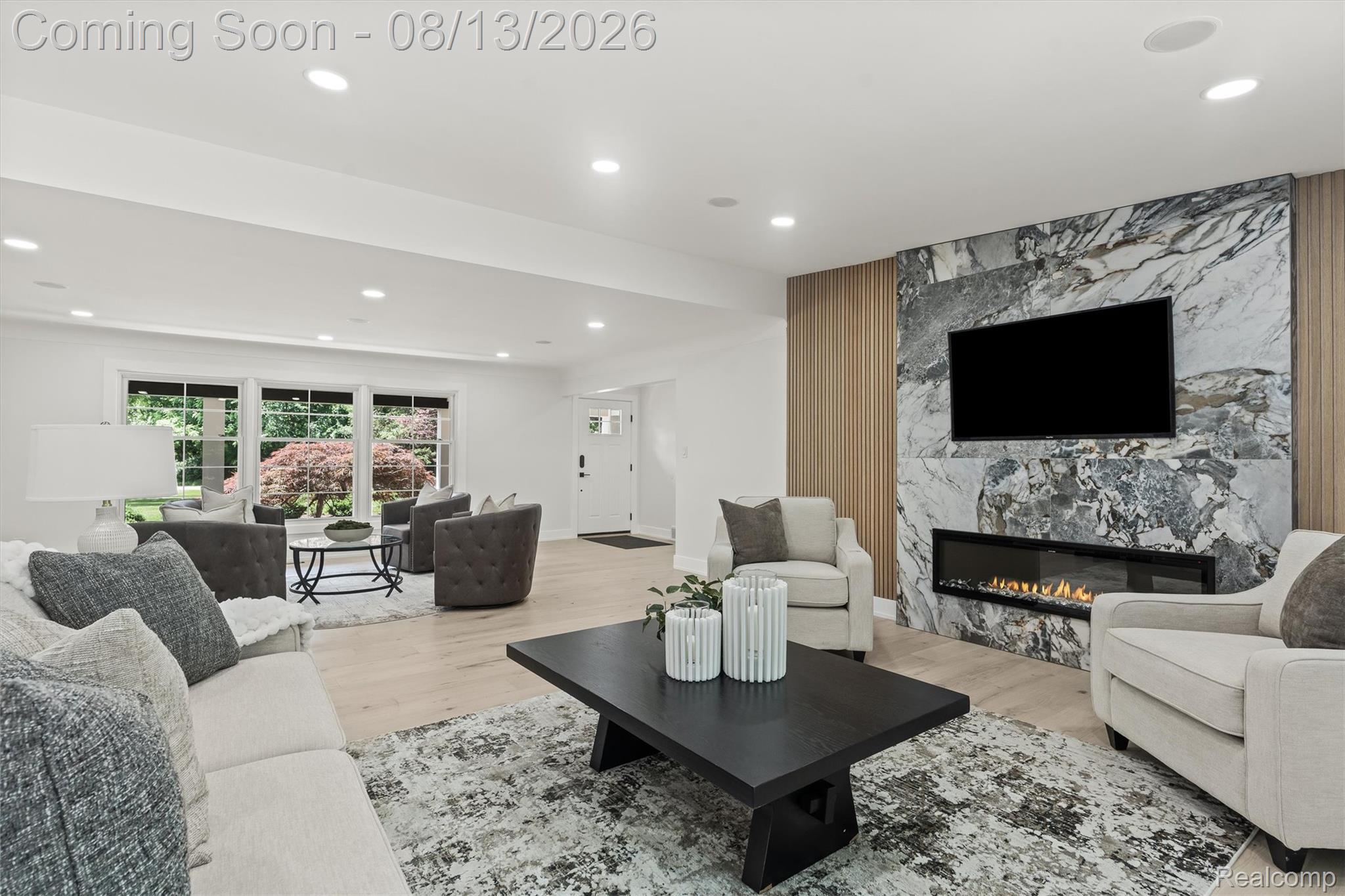 5671 Shadow Lane