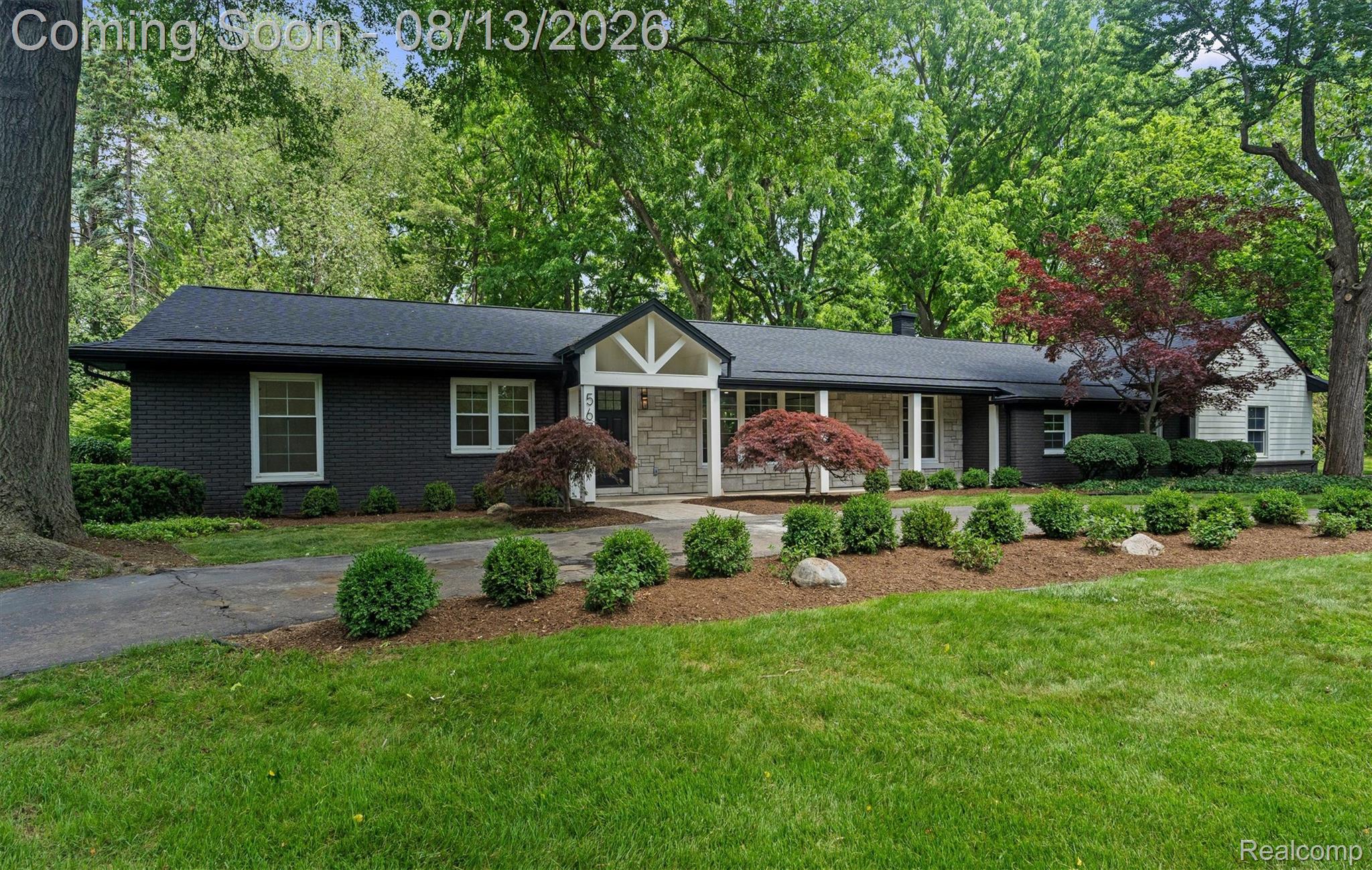 5671 Shadow Lane