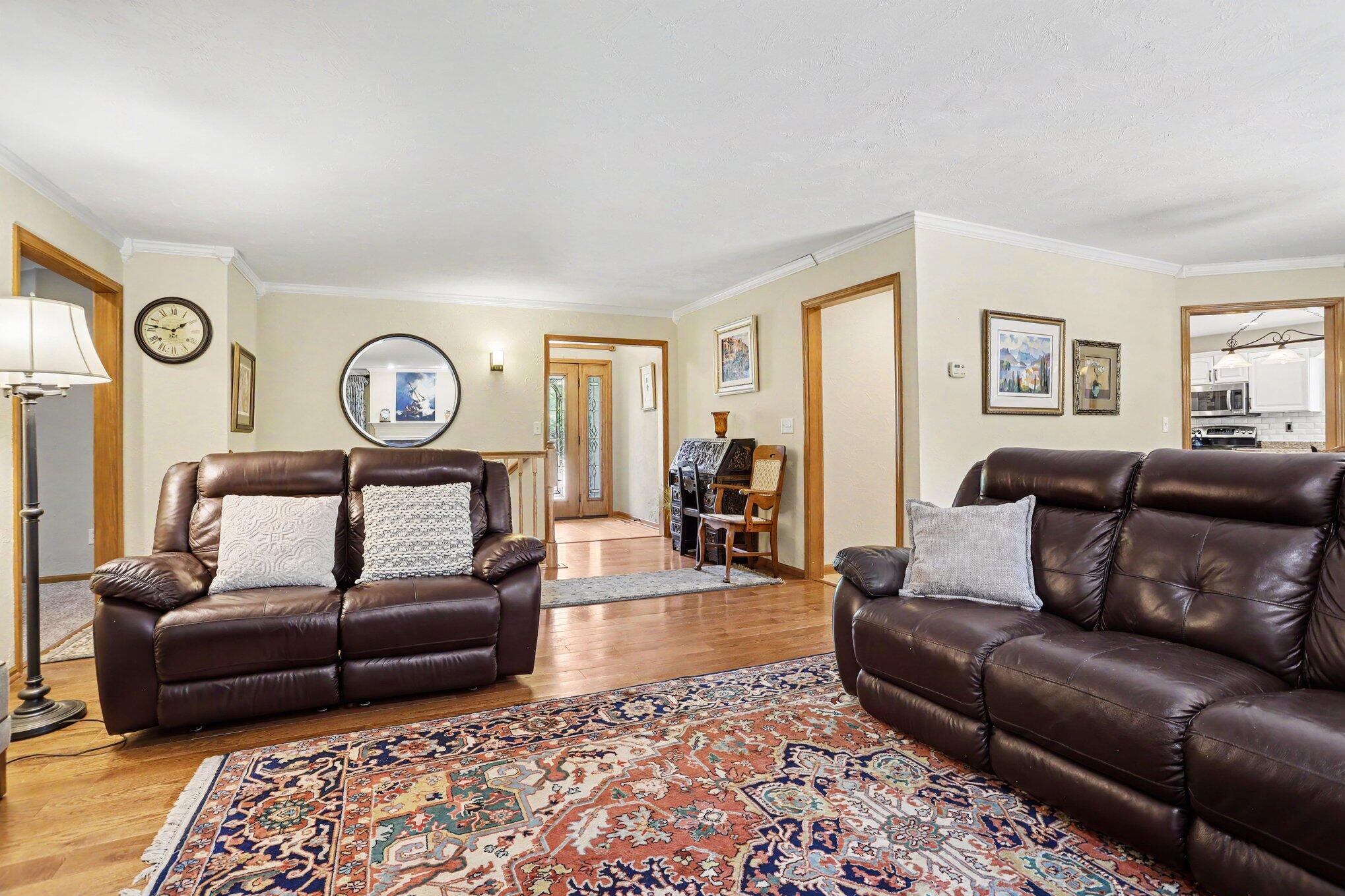174 Hickory Hills