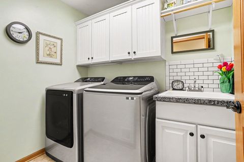 Tiny photo for 174 Hickory Hills, Marshall Township, MI 49068 (MLS # 66026025880)