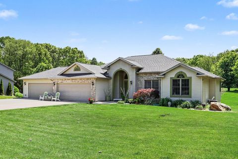Tiny photo for 174 Hickory Hills, Marshall Township, MI 49068 (MLS # 66026025880)
