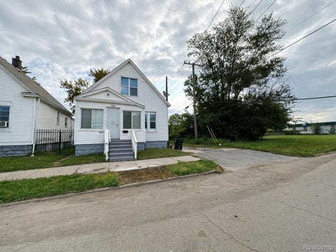 Photo of 334 Cavalry Street, Detroit City, MI 48209 (MLS # 20261083264)