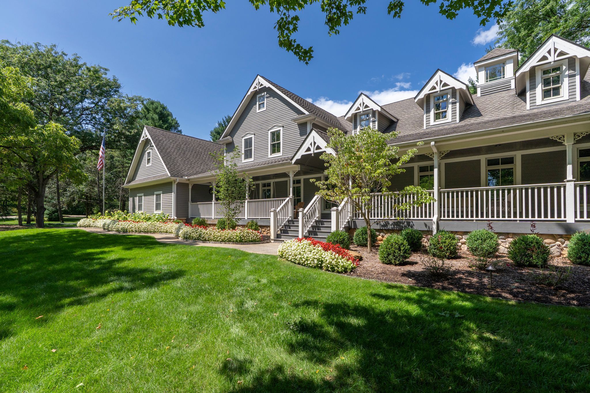 46900 Stratford Court