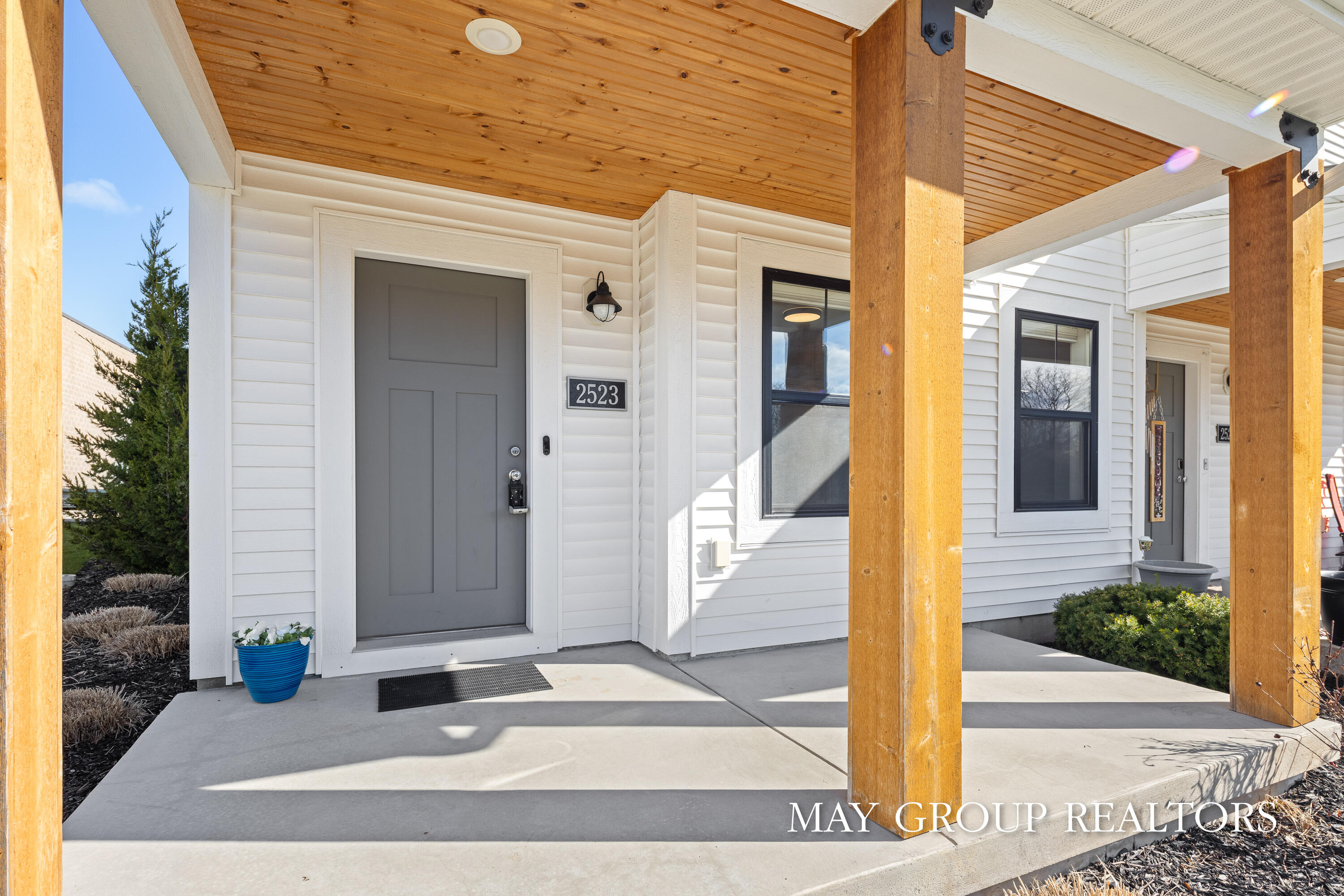 2523 Inverness Road SE