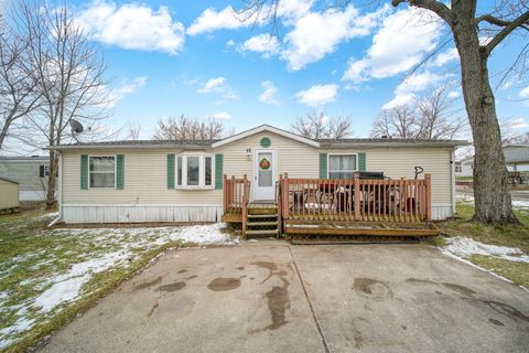 2735 S Wagner Road 22 Lodi Township MI 48103