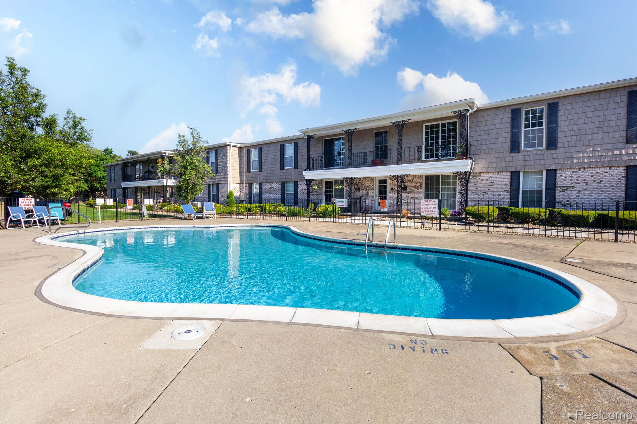 24360 East River Road 36