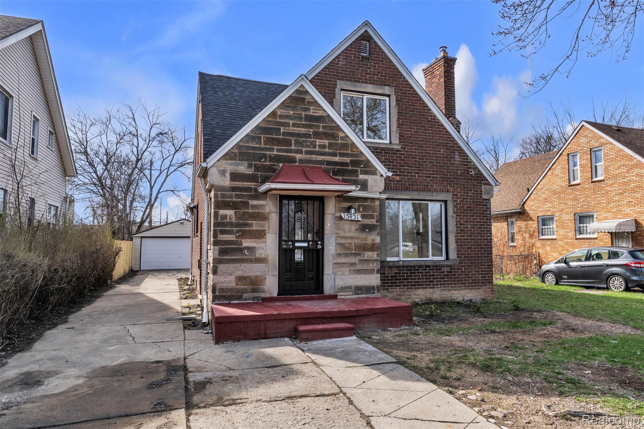 13431 Hartwell Street