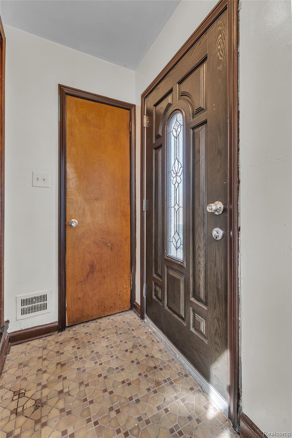 13431 Hartwell Street