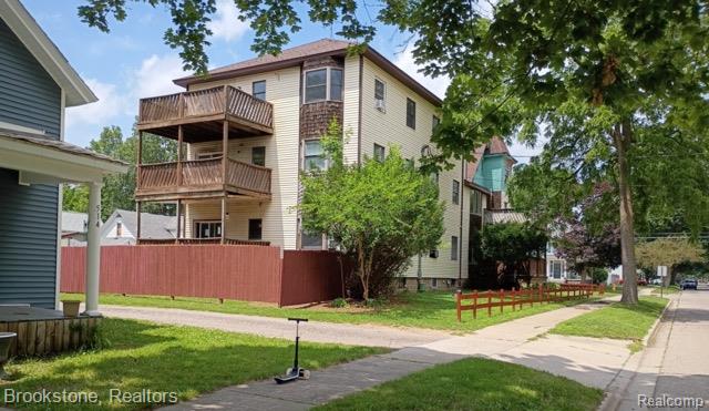 510 Pleasant Street 4