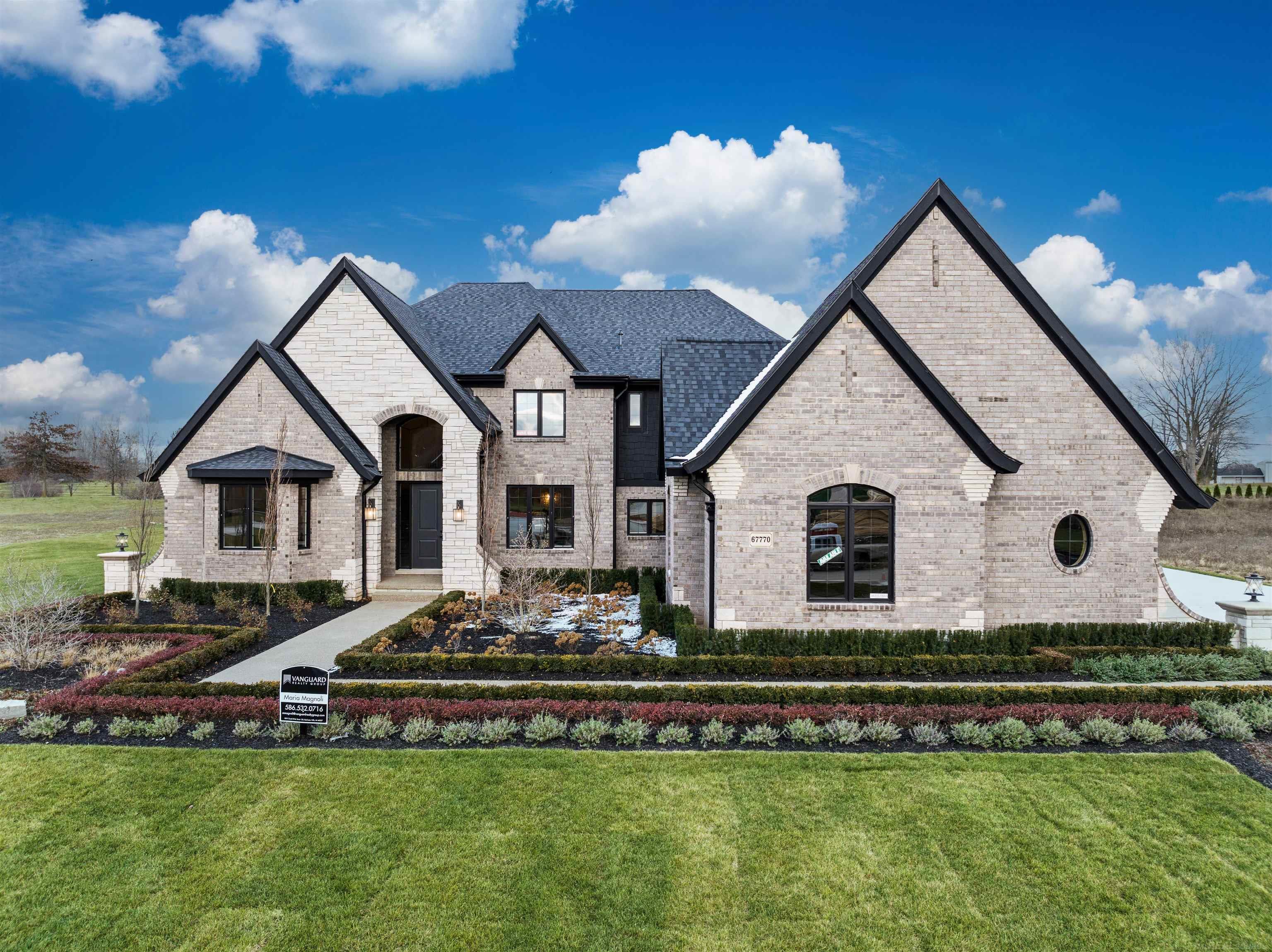 67770 Overlook Trail Drive