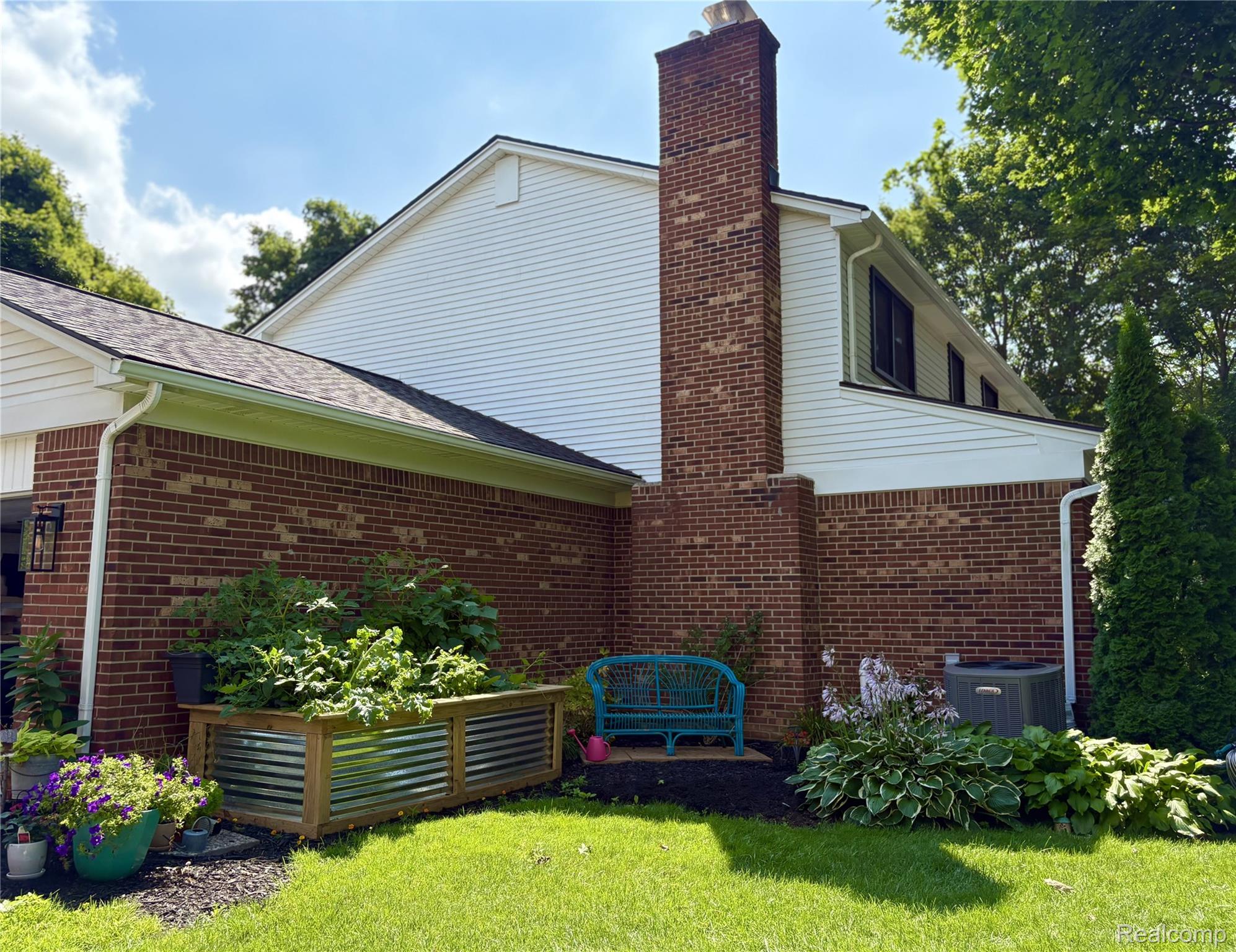12315 Glenview Drive