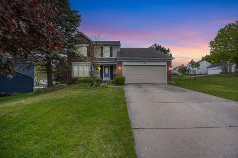 Photo of 210 Whitney Drive, Rochester Hills City, MI 48307 (MLS # 81026023843)