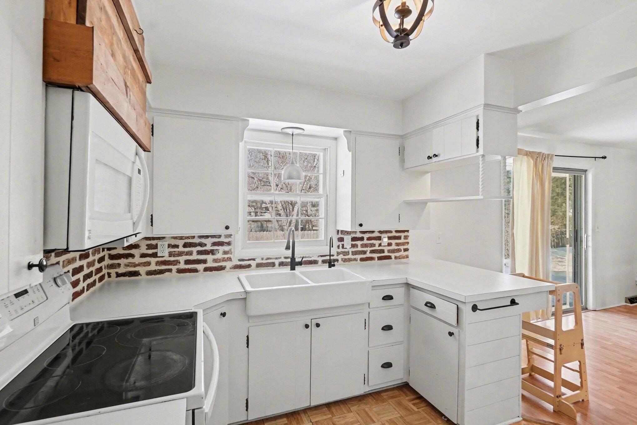 531 E Seminole Drive