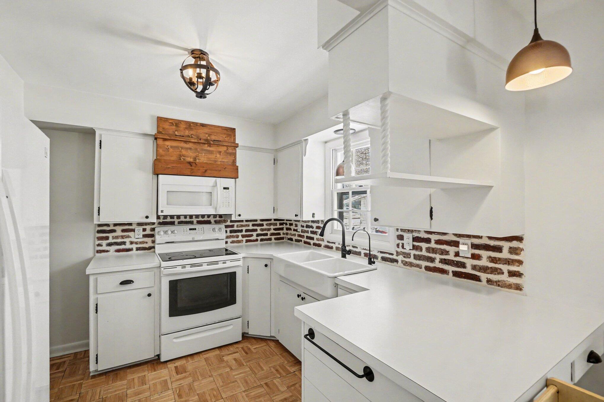 531 E Seminole Drive