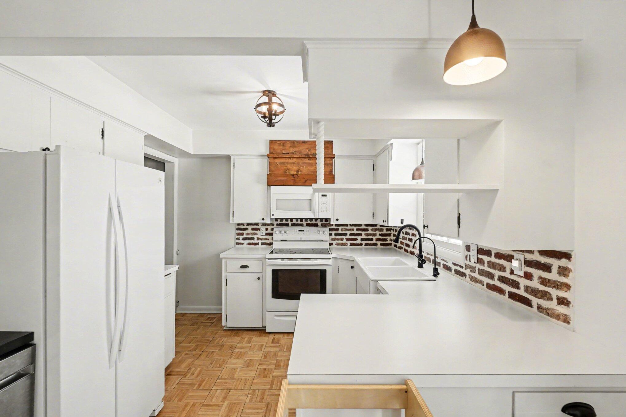 531 E Seminole Drive