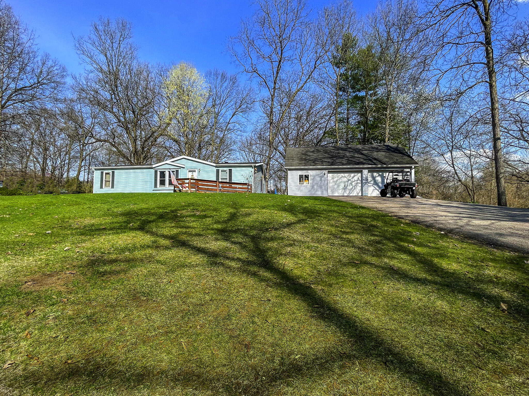 2513 Moore Drive