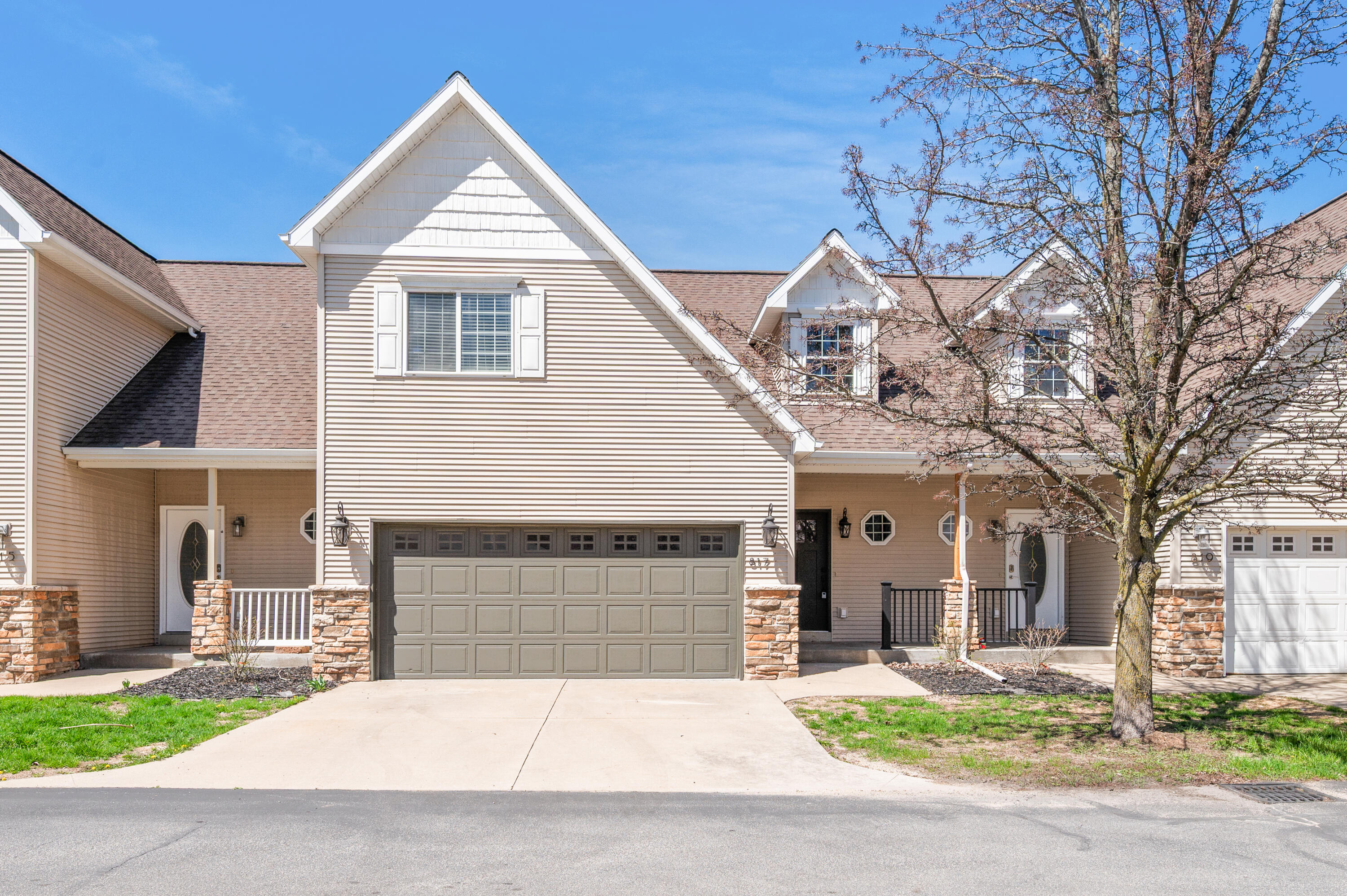 817 Tioga Park Drive