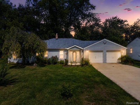 Photo of 1832 Tamm Avenue, Rochester Hills City, MI 48309 (MLS # 20261070769)