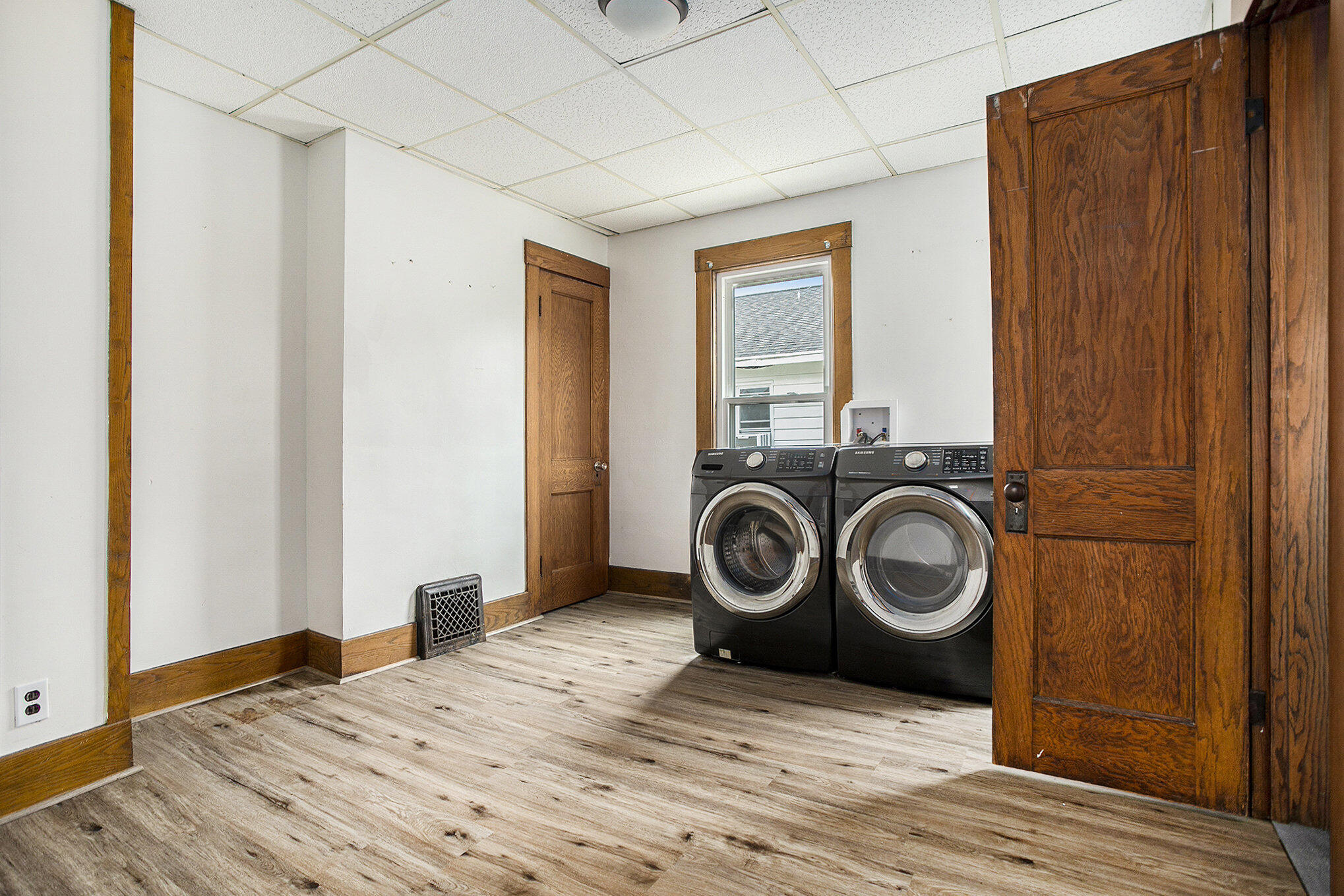 Battle Creek City, Michigan 49015, United States, 3 Bedrooms Bedrooms, ,2 BathroomsBathrooms,Residential,Pending,162187