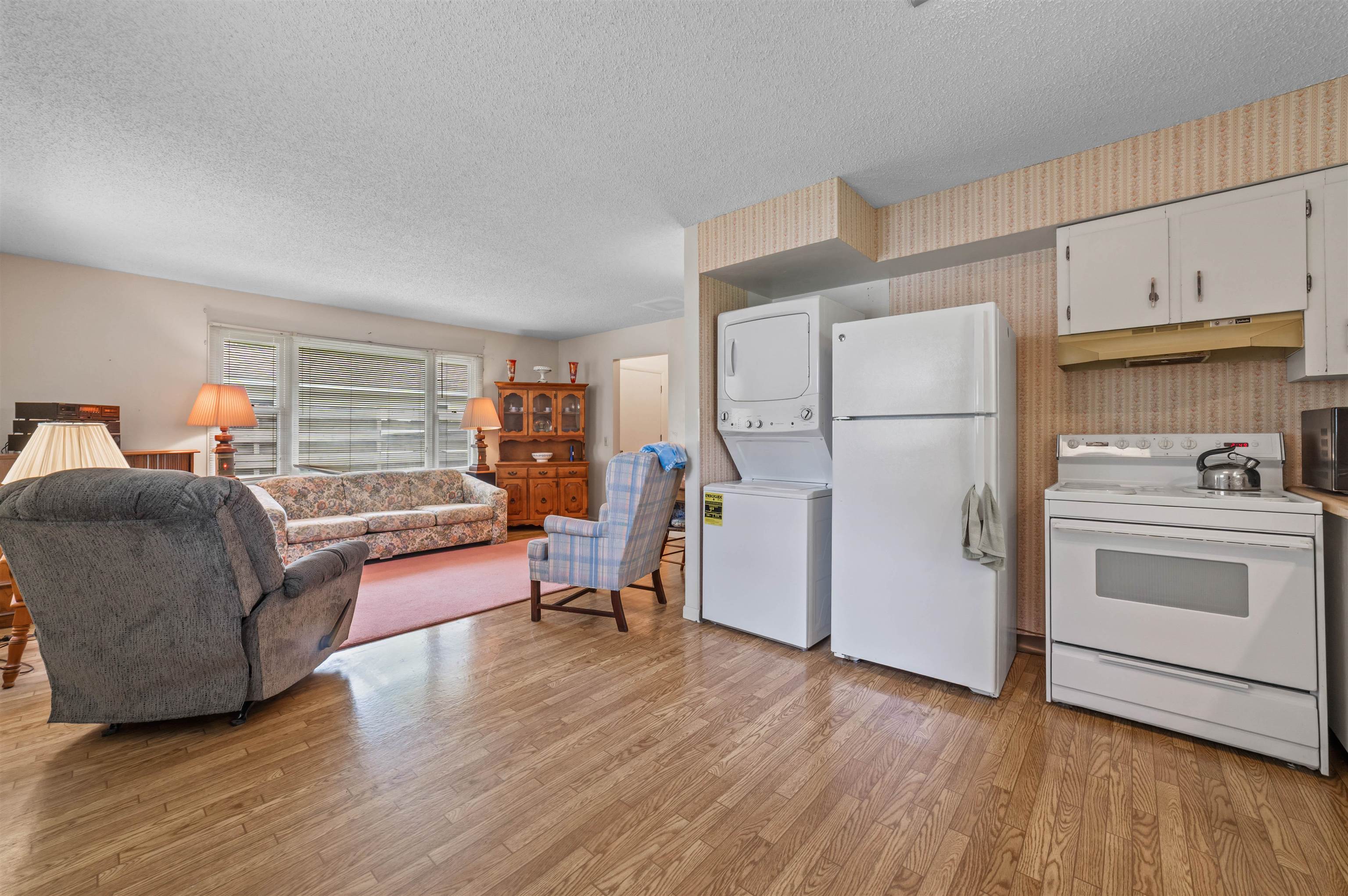 806 Livingston Street