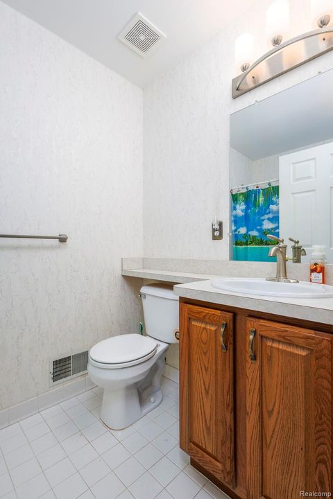 Tiny photo for 46436 Imperial Lane, Macomb Township, MI 48044 (MLS # 20261002569)