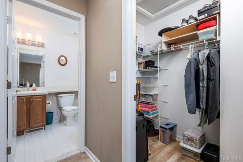 Tiny photo for 46436 Imperial Lane, Macomb Township, MI 48044 (MLS # 20261002569)