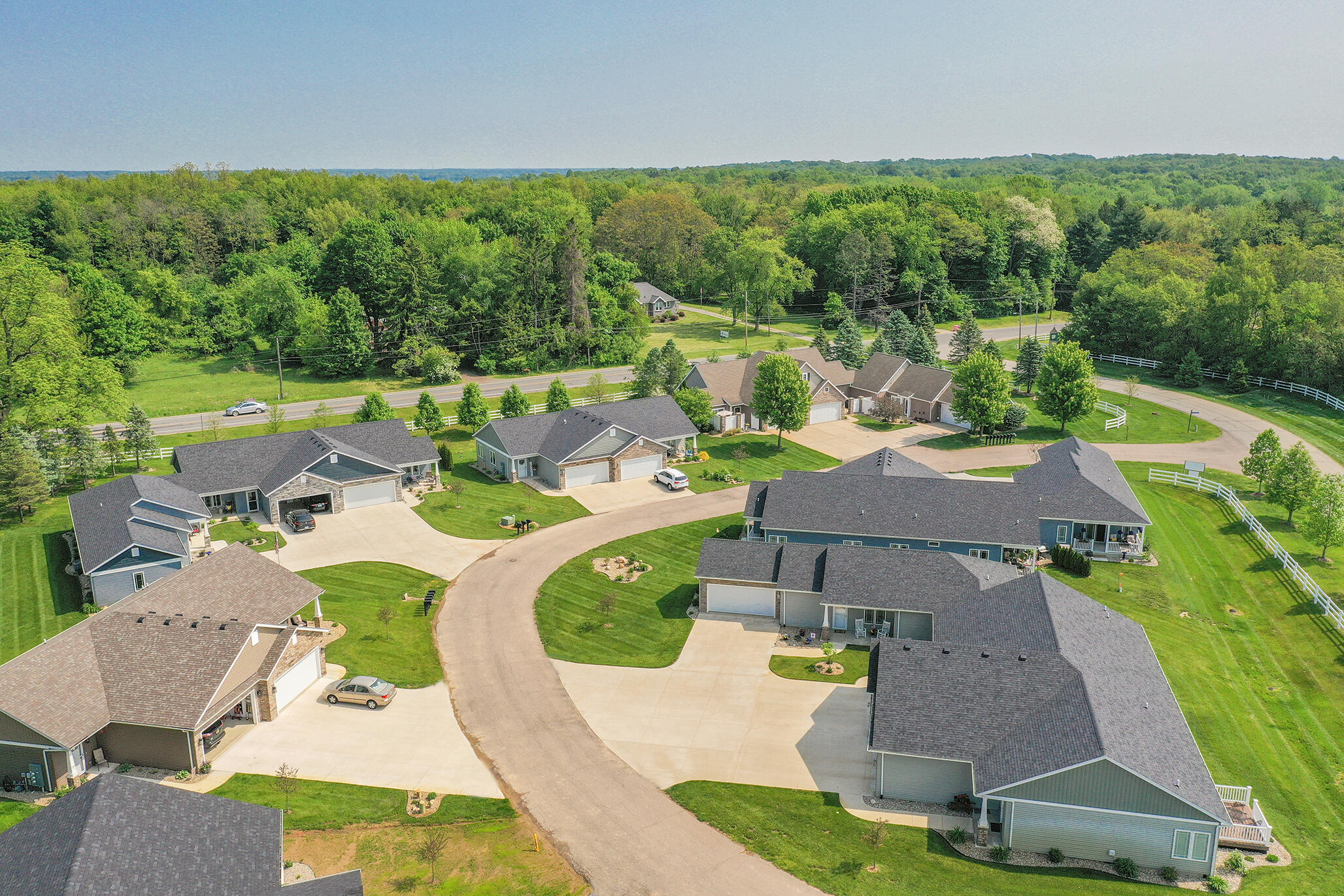 135 Lexington Pointe Drive 8