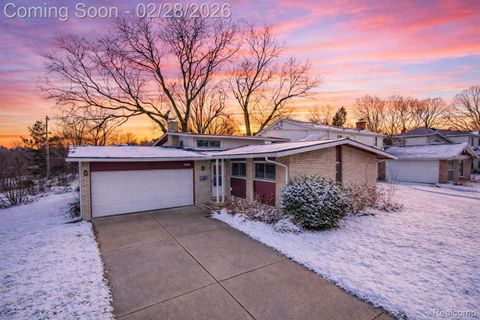 1434 Pine Valley Boulevard Ann Arbor City MI 48104