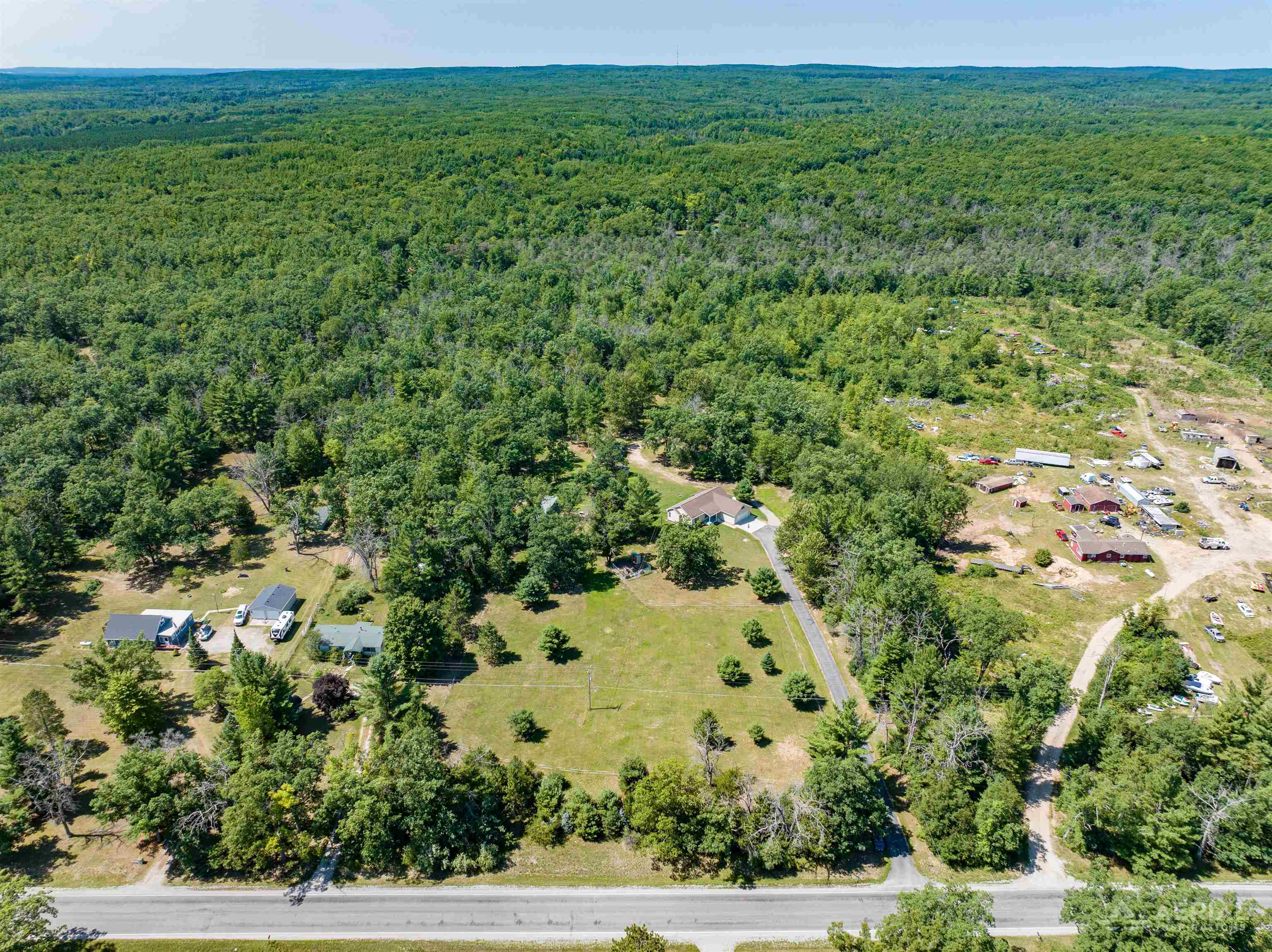 4809 E County Line Road