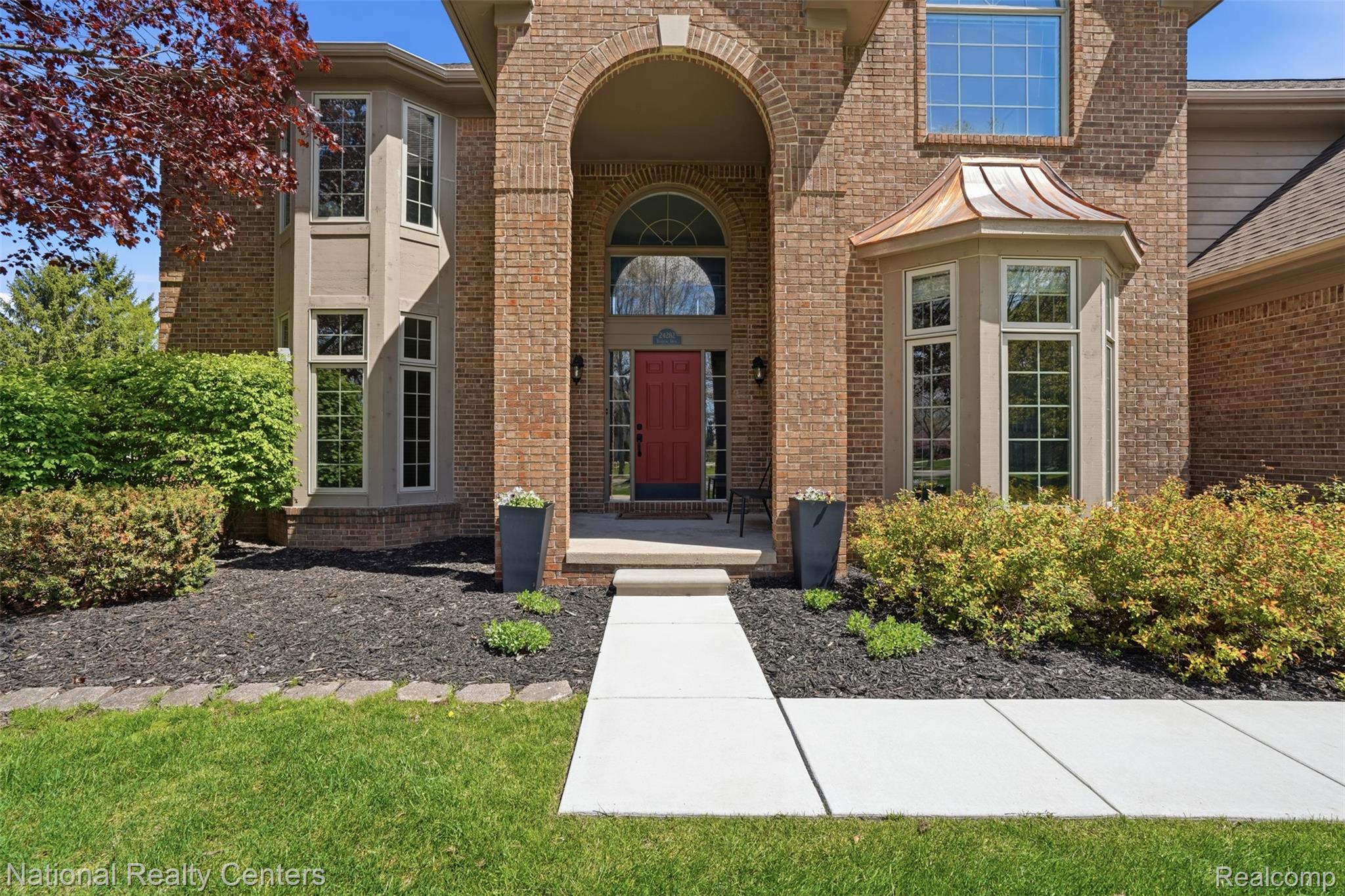 24282 Lynwood Drive