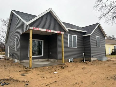 535 Yuba Street Muskegon City MI 49442