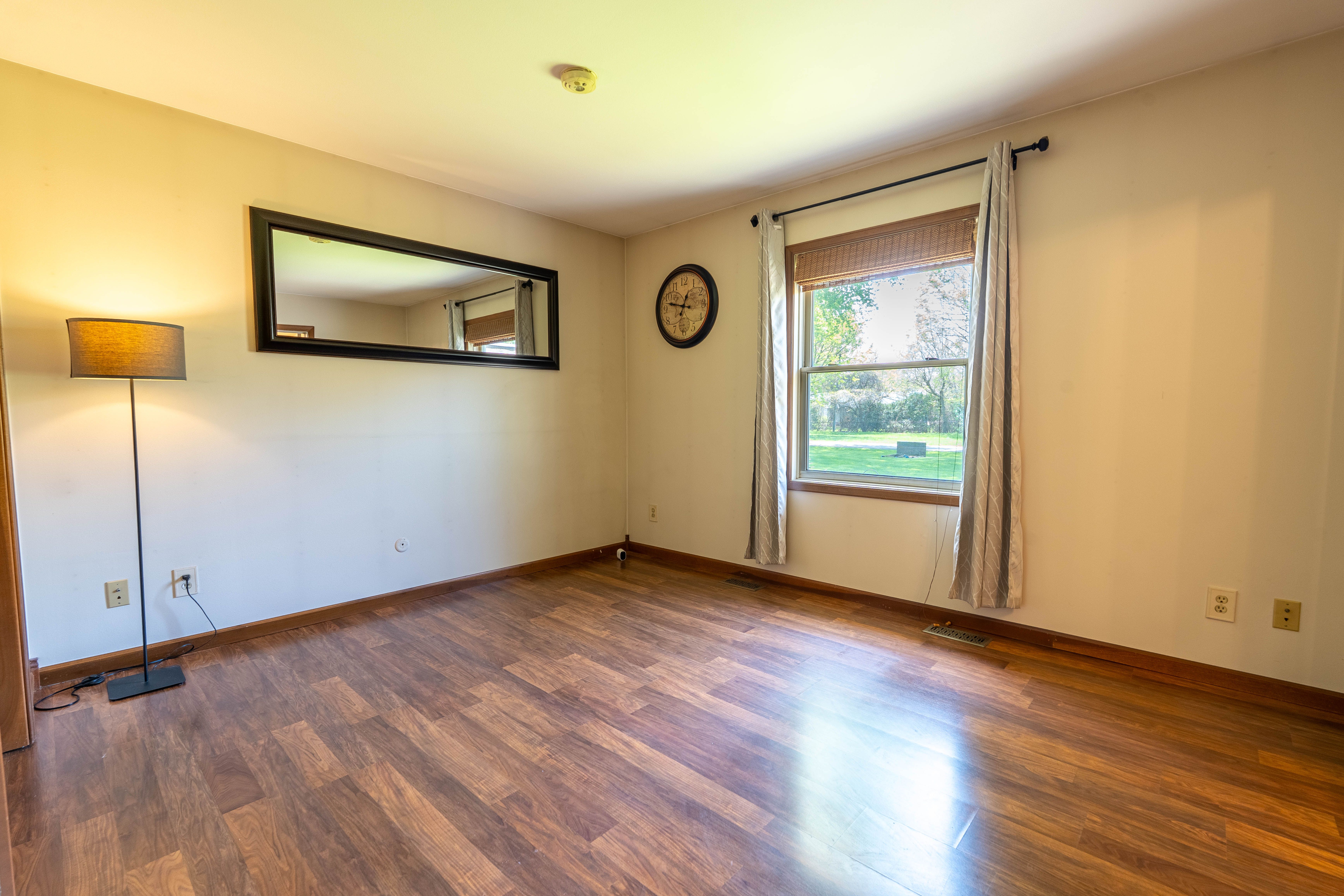 Frenchtown Township Monroe, Michigan 48162, United States, 3 Bedrooms Bedrooms, ,2 BathroomsBathrooms,Residential,Pending,127773