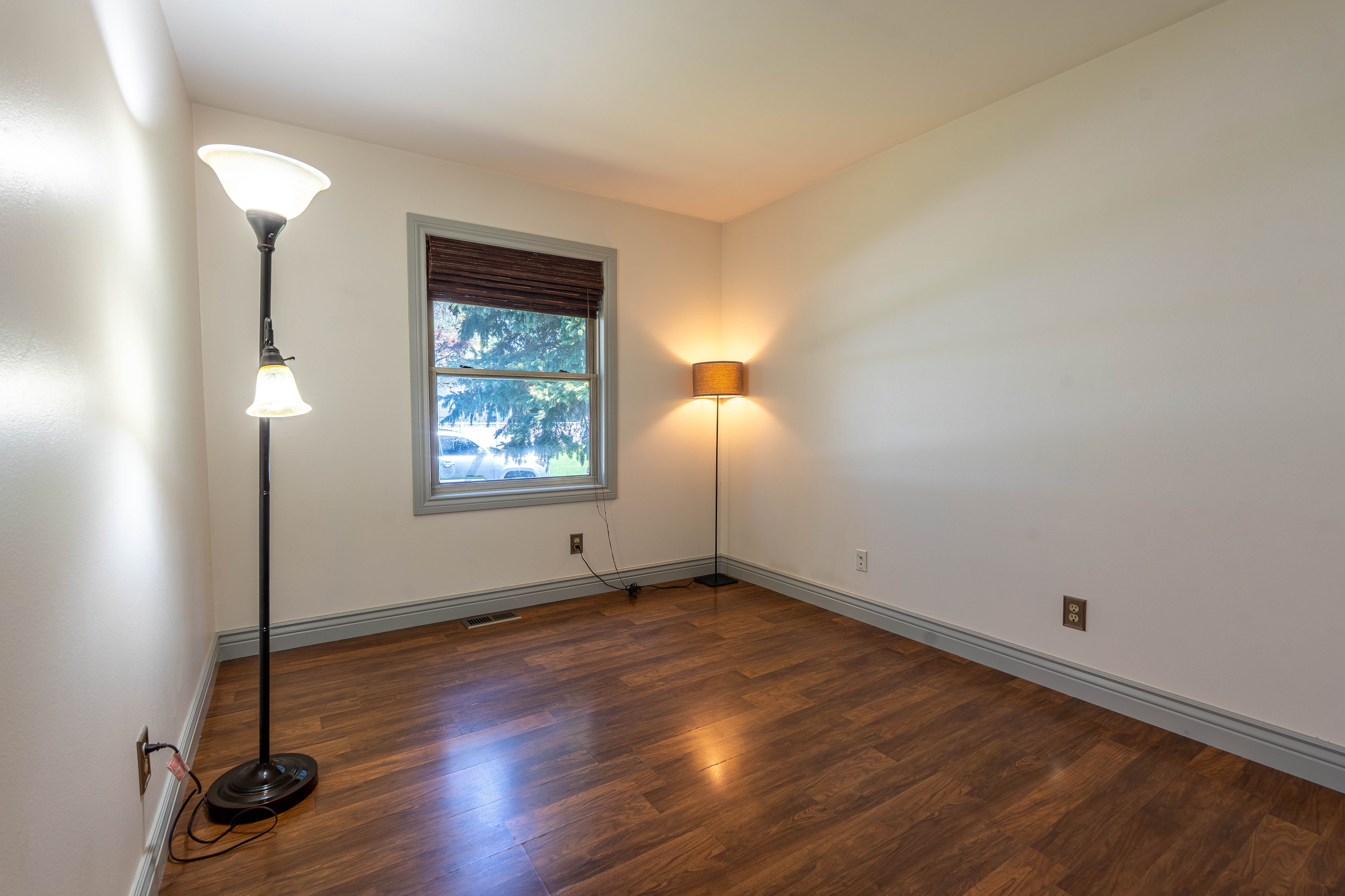 Frenchtown Township Monroe, Michigan 48162, United States, 3 Bedrooms Bedrooms, ,2 BathroomsBathrooms,Residential,Pending,127773