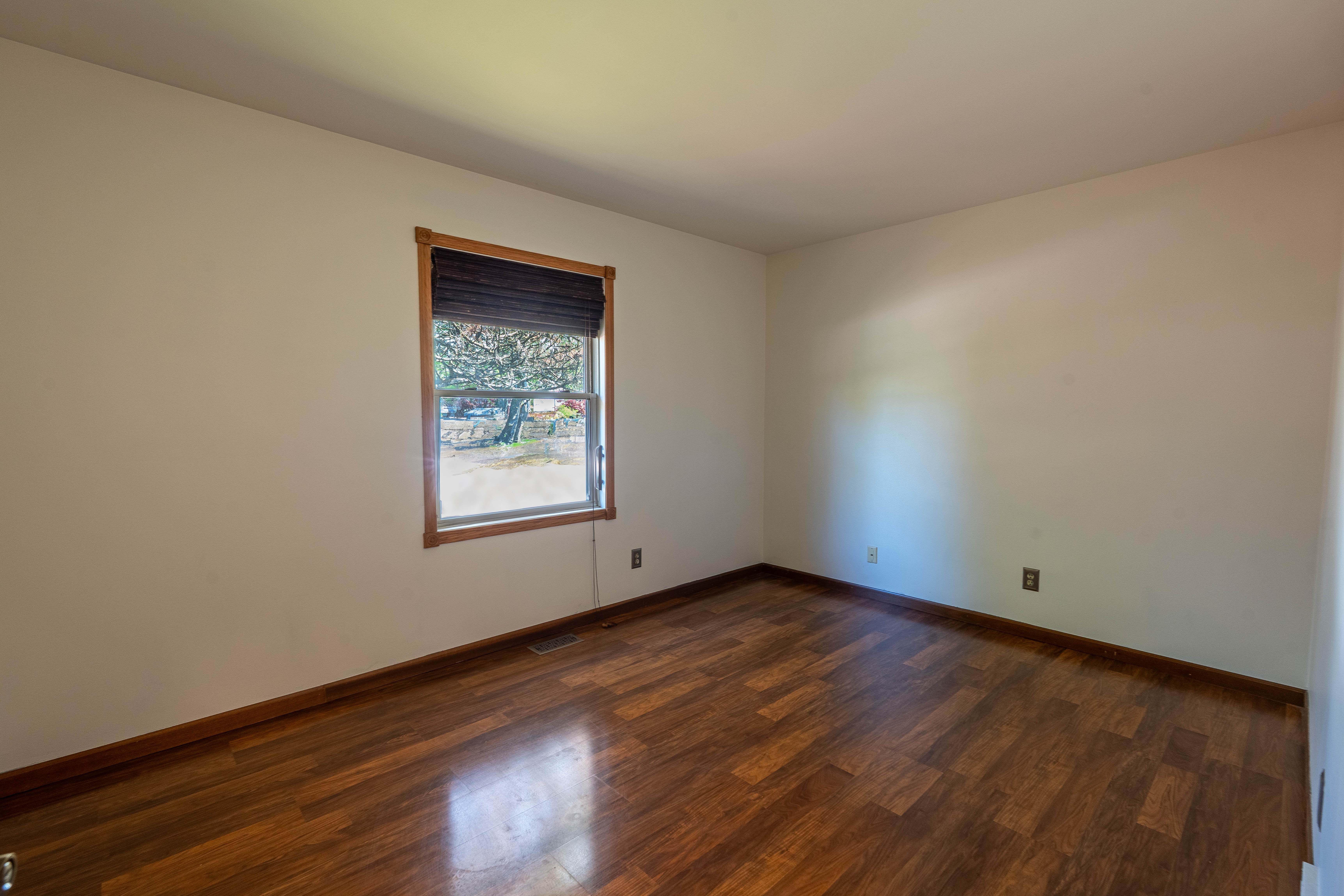 Frenchtown Township Monroe, Michigan 48162, United States, 3 Bedrooms Bedrooms, ,2 BathroomsBathrooms,Residential,Pending,127773