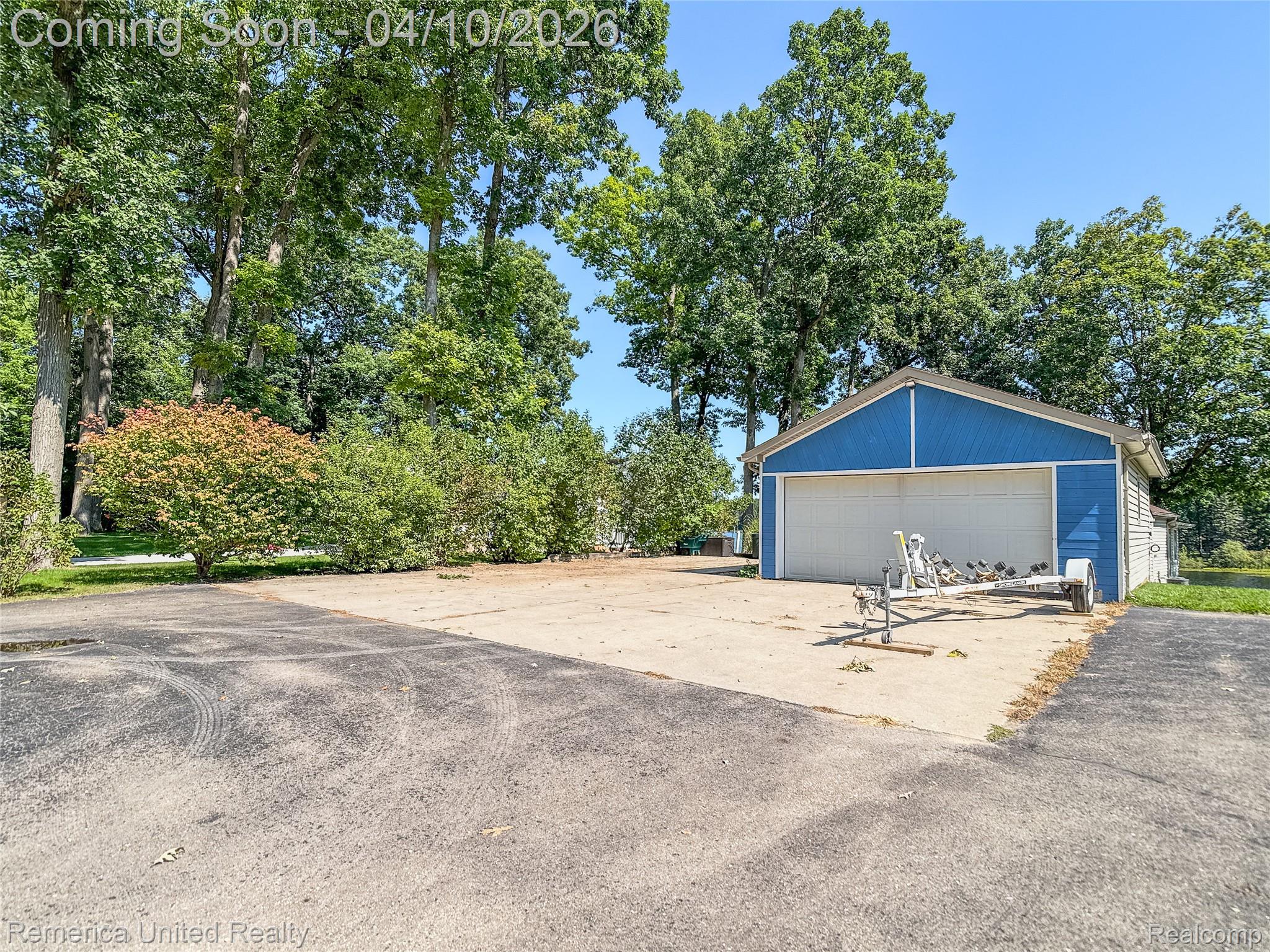 16431 Oak Hill Drive