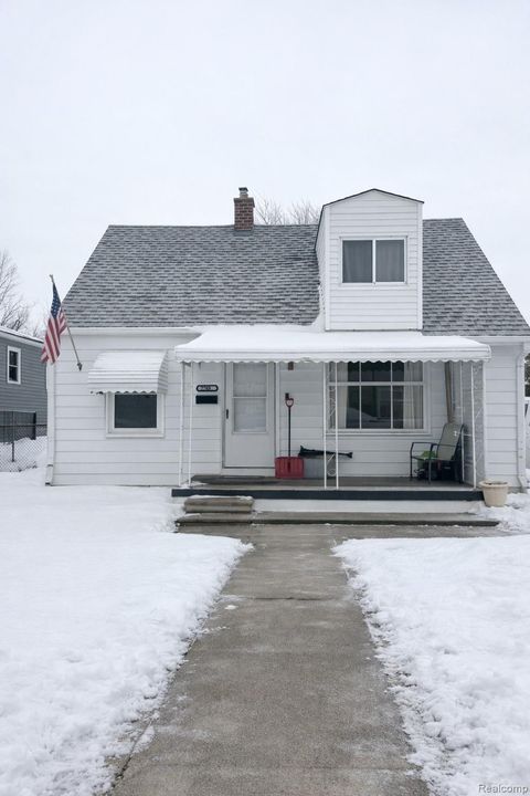 27052 Ridgewood Street Roseville City MI 48066