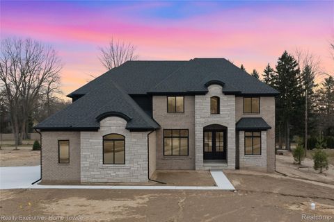 11982 Encore Court Shelby Charter Township MI 48315