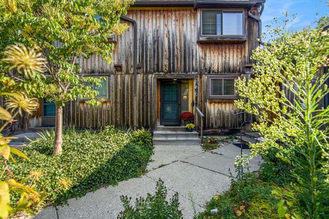 2127 Pauline Court Ann Arbor City MI 48103