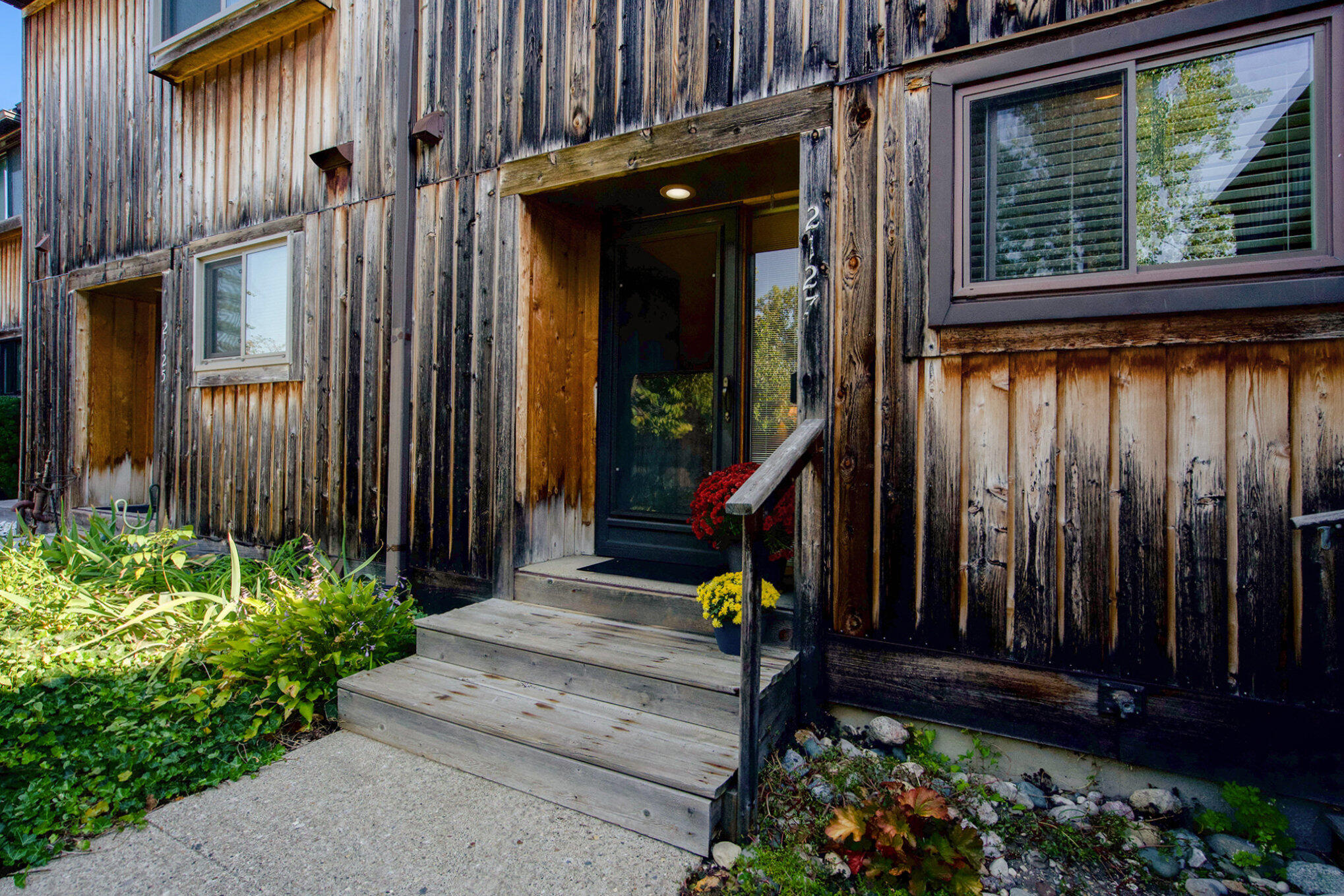 2127 Pauline Court