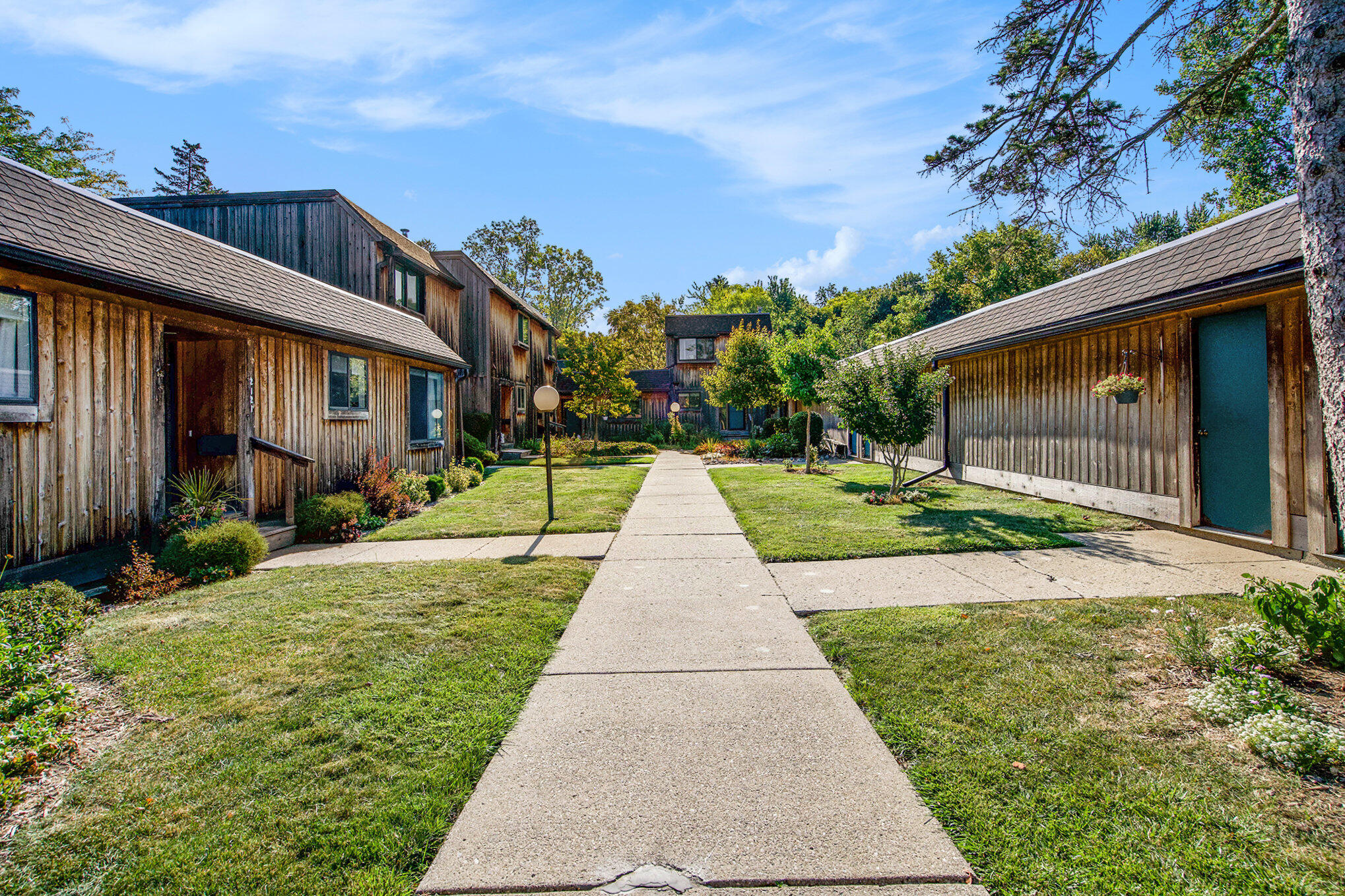 2127 Pauline Court