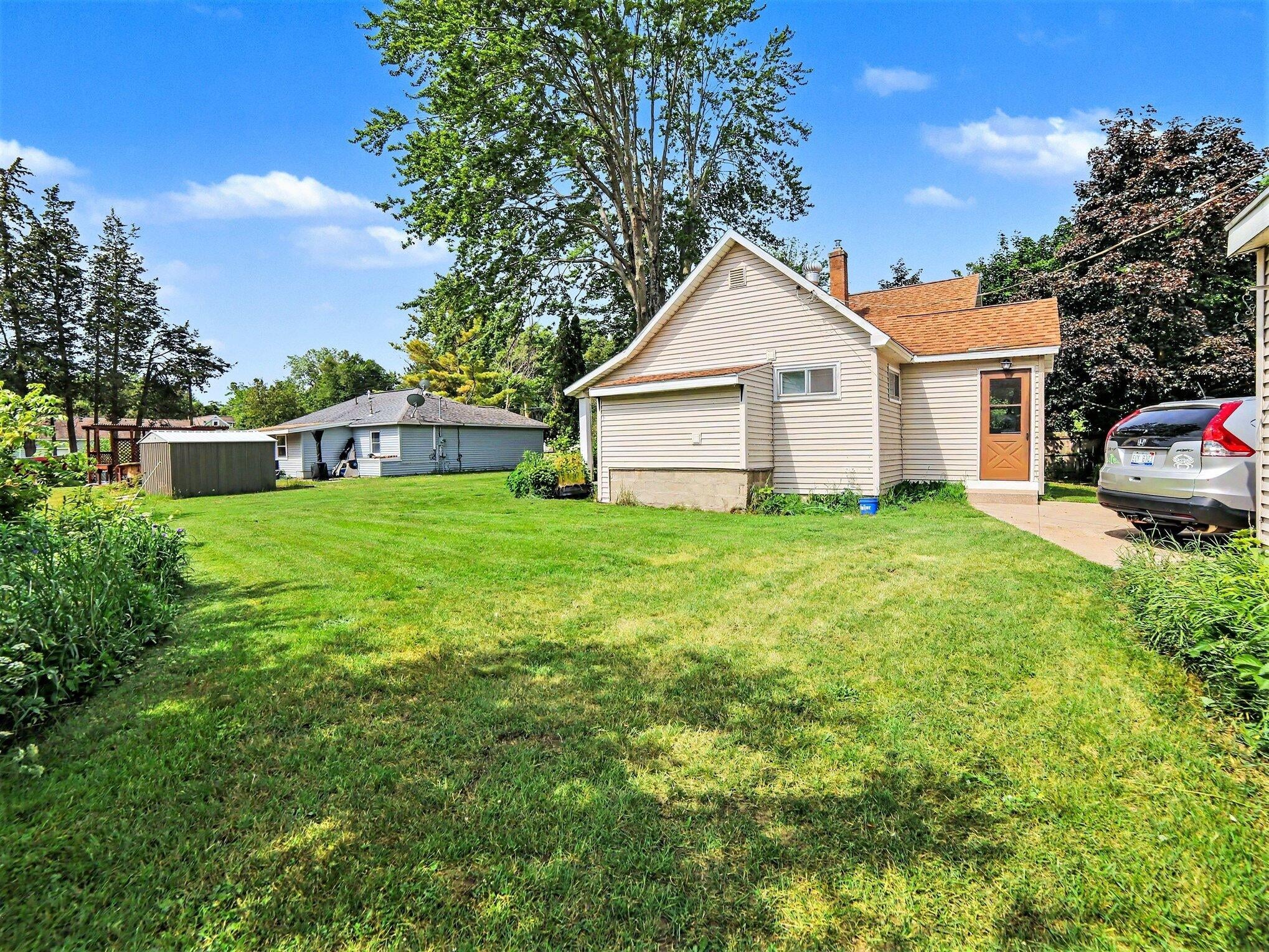 312 N Bear Lake Road