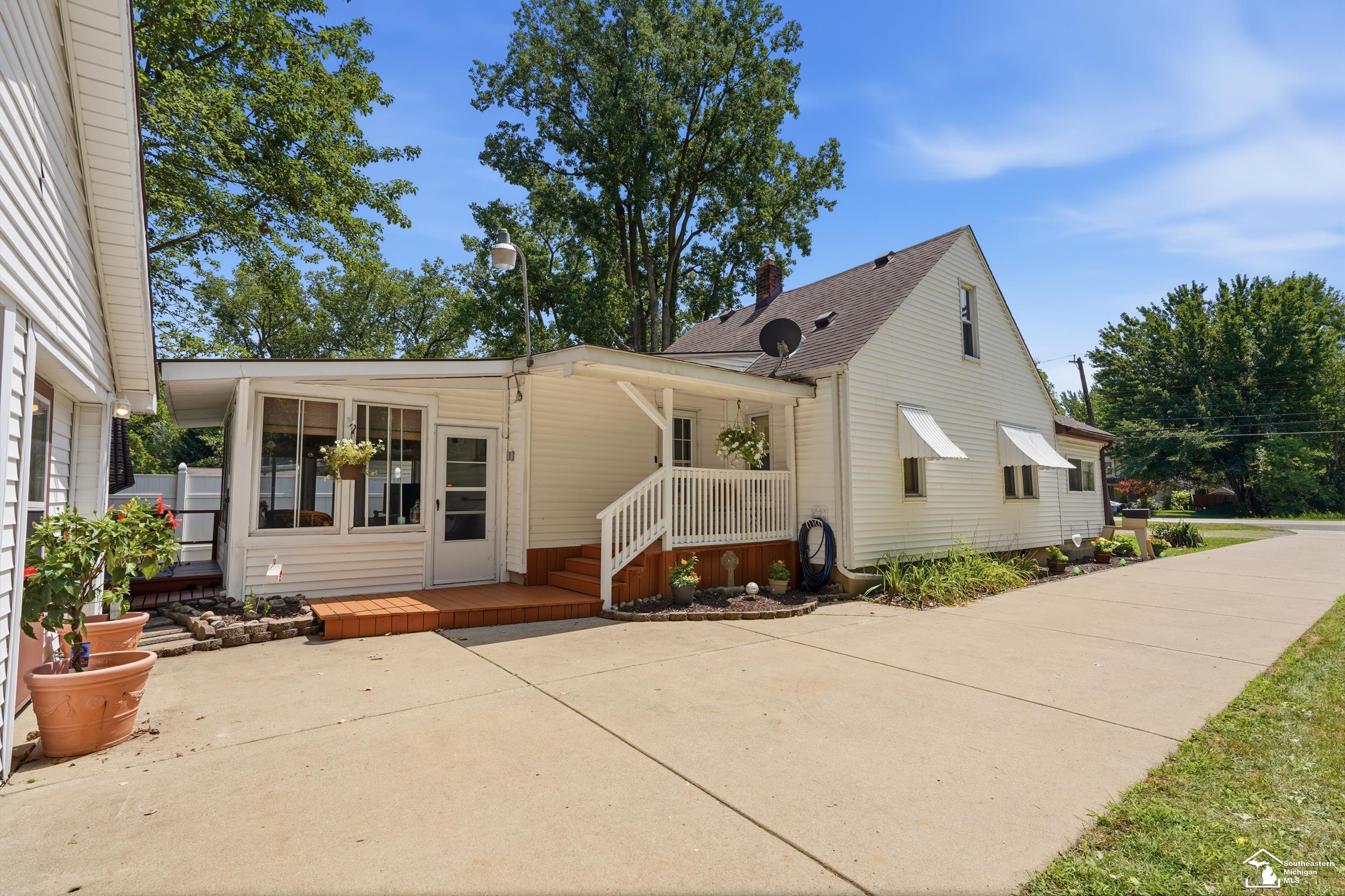 26396 Sibley Road